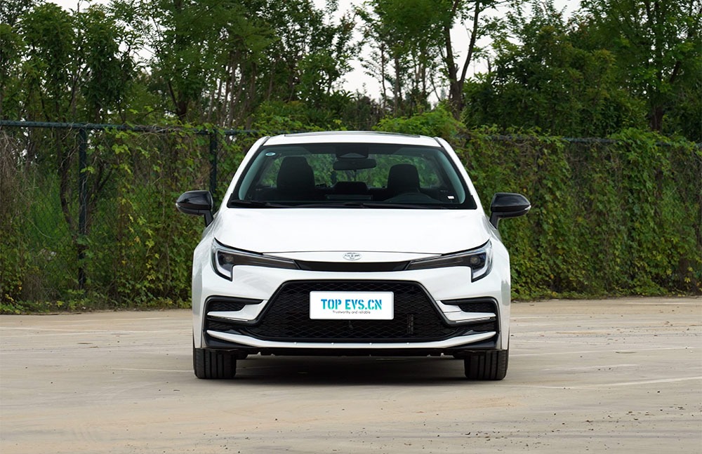 imgi_3_1_3(5) Toyota Levin 2026– China Export Vehicle | Electric Cars From China for Sale - Image 1