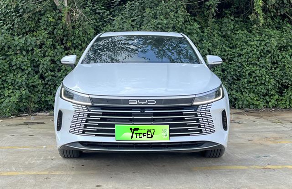 imgi_6_byd Destroyer4 BYD Destroyer 05 2026 Model Year DM-i Champion Edition 120KM Prestige Trim– Factory Price From China | China Factory Car Prices - Image 1